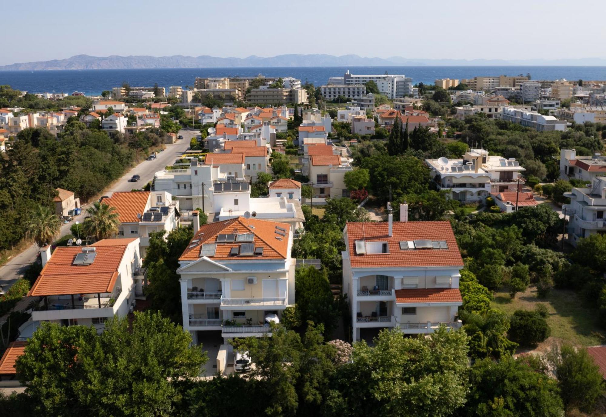 Apartament A&b And