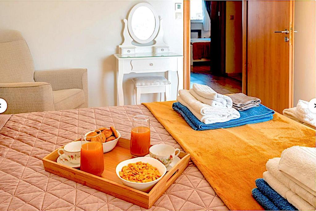 Apartament A&b And *