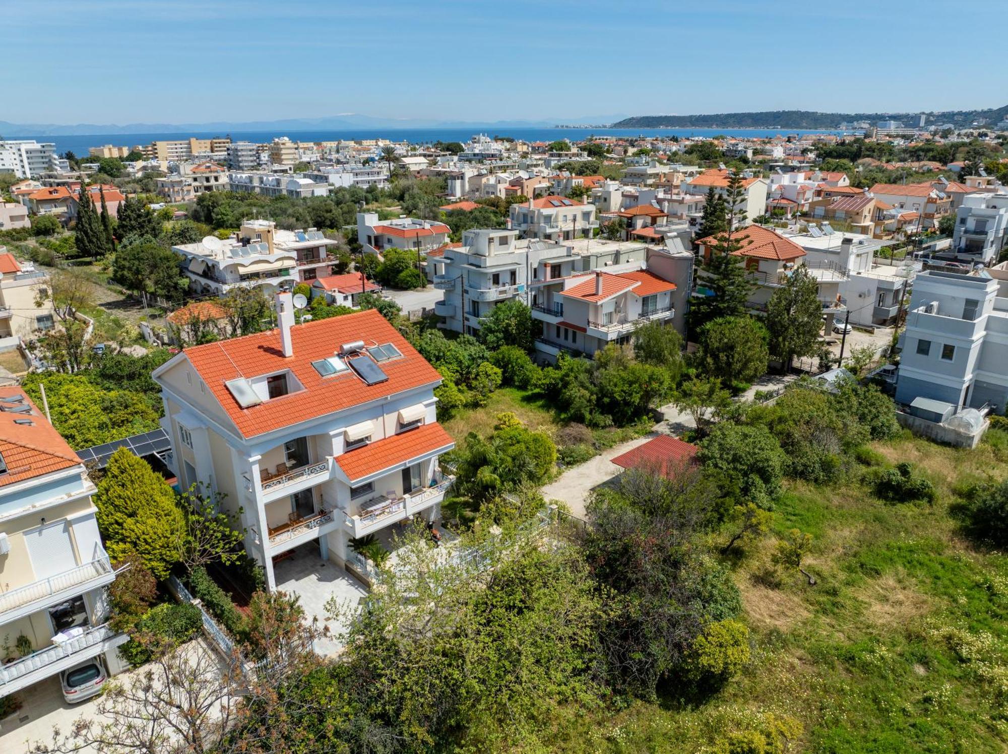 A&b And Ialysos (Rhodes)