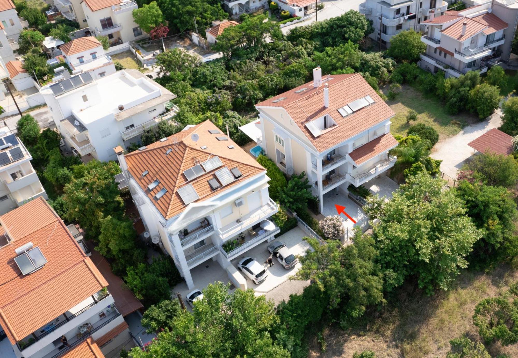 Apartment A&b And *